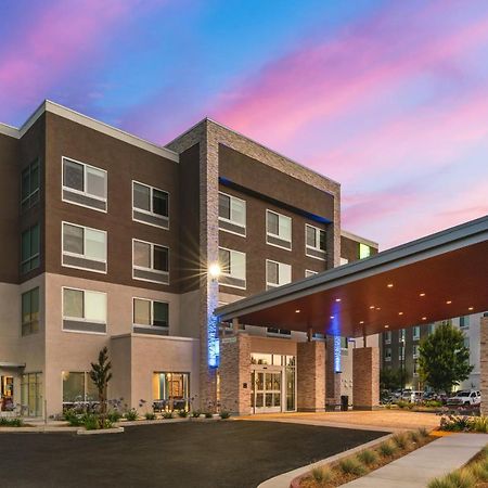 Holiday Inn Express & Suites - Suisun City By Ihg Exteriör bild