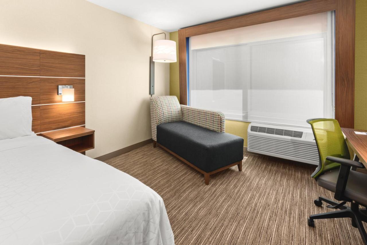 Holiday Inn Express & Suites - Suisun City By Ihg Exteriör bild