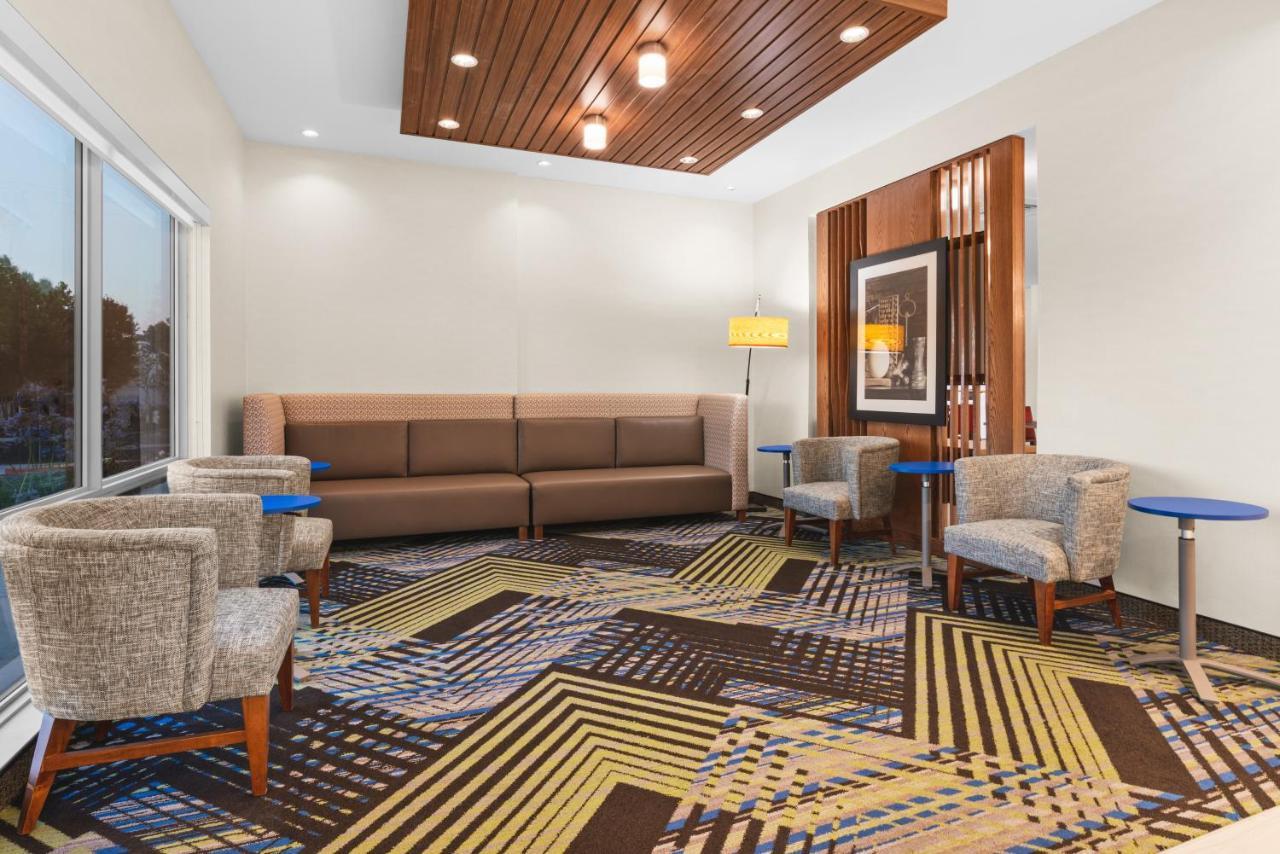 Holiday Inn Express & Suites - Suisun City By Ihg Exteriör bild