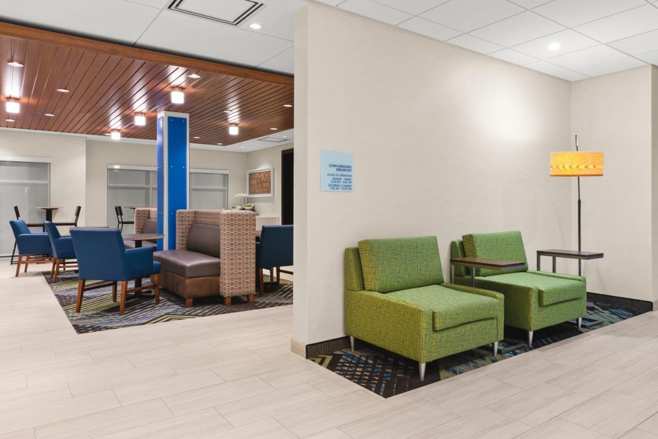 Holiday Inn Express & Suites - Suisun City By Ihg Exteriör bild