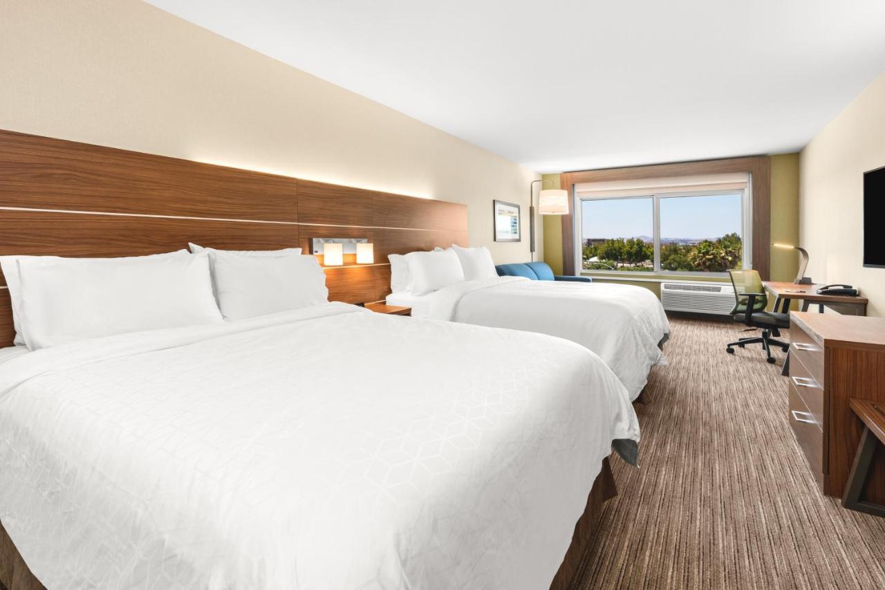 Holiday Inn Express & Suites - Suisun City By Ihg Exteriör bild
