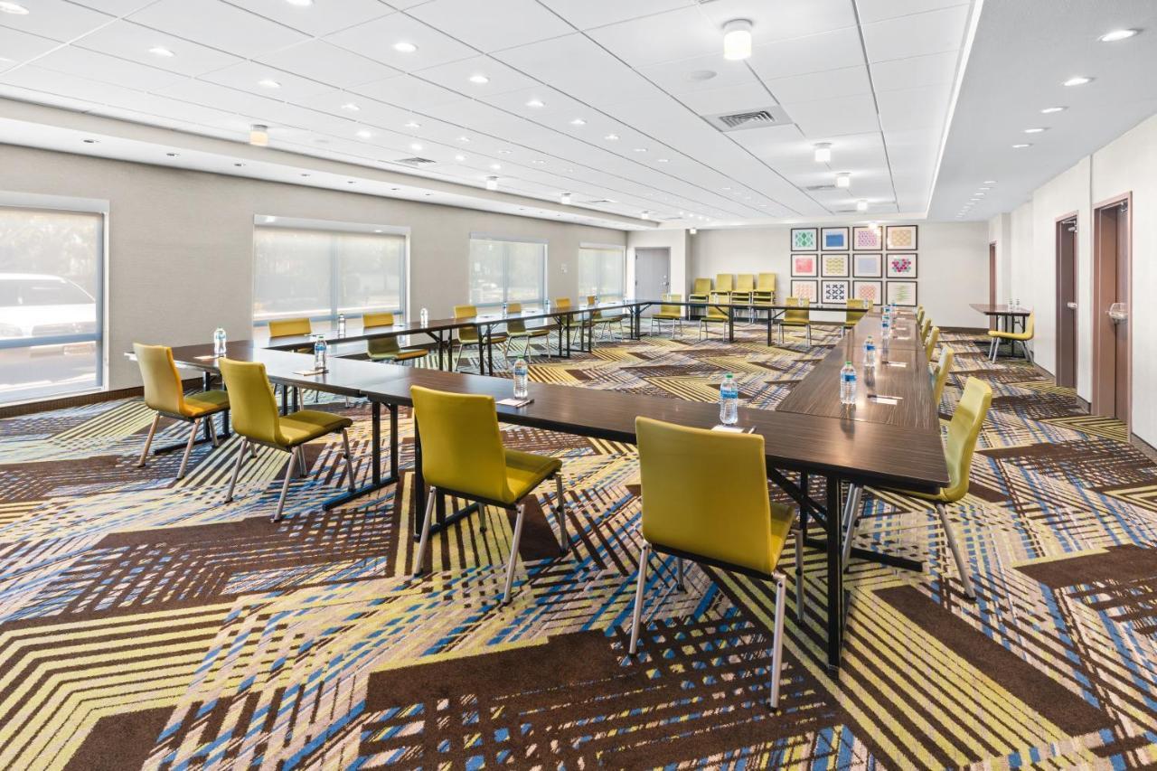 Holiday Inn Express & Suites - Suisun City By Ihg Exteriör bild
