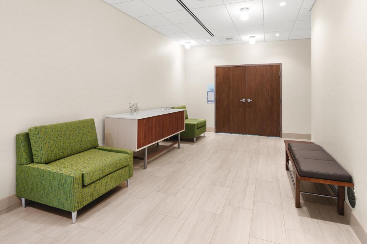 Holiday Inn Express & Suites - Suisun City By Ihg Exteriör bild