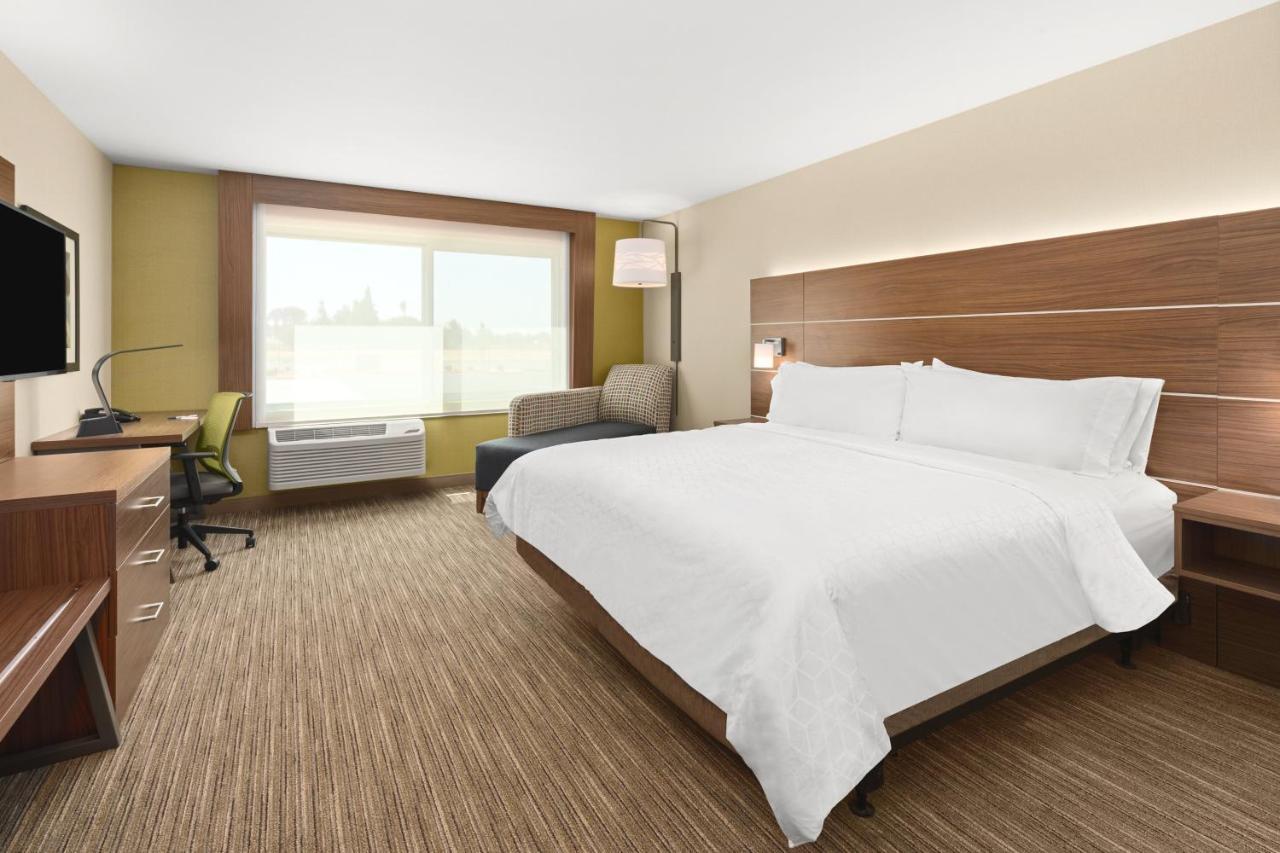 Holiday Inn Express & Suites - Suisun City By Ihg Exteriör bild